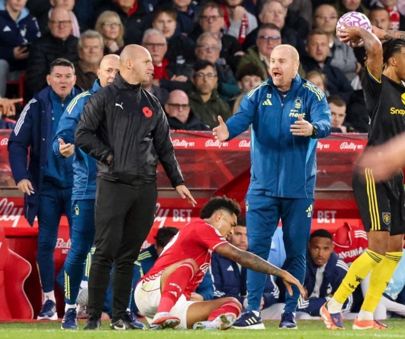 MU bị tố 'mua tài' sau trận hòa tranh cãi với Nottingham Forest